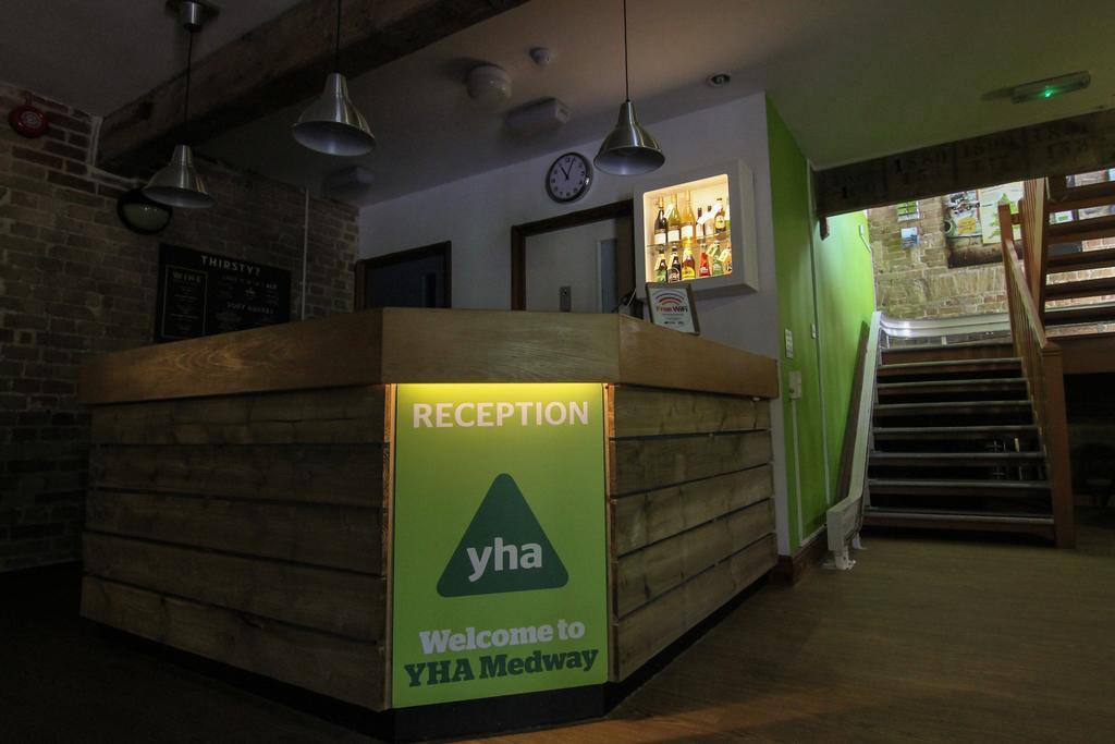 A Pousada Yha Medway Gillingham  Exterior foto
