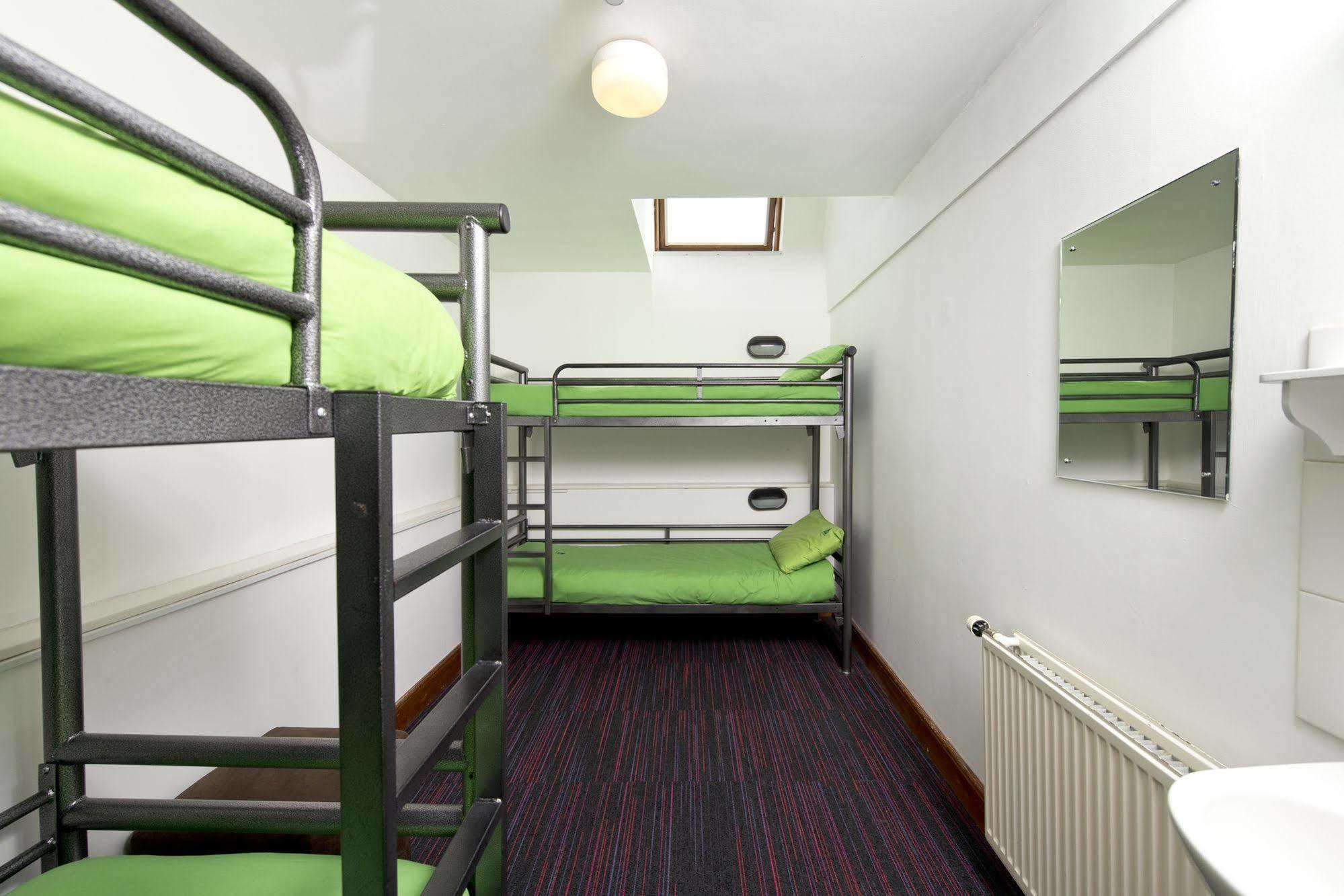 A Pousada Yha Medway Gillingham  Exterior foto