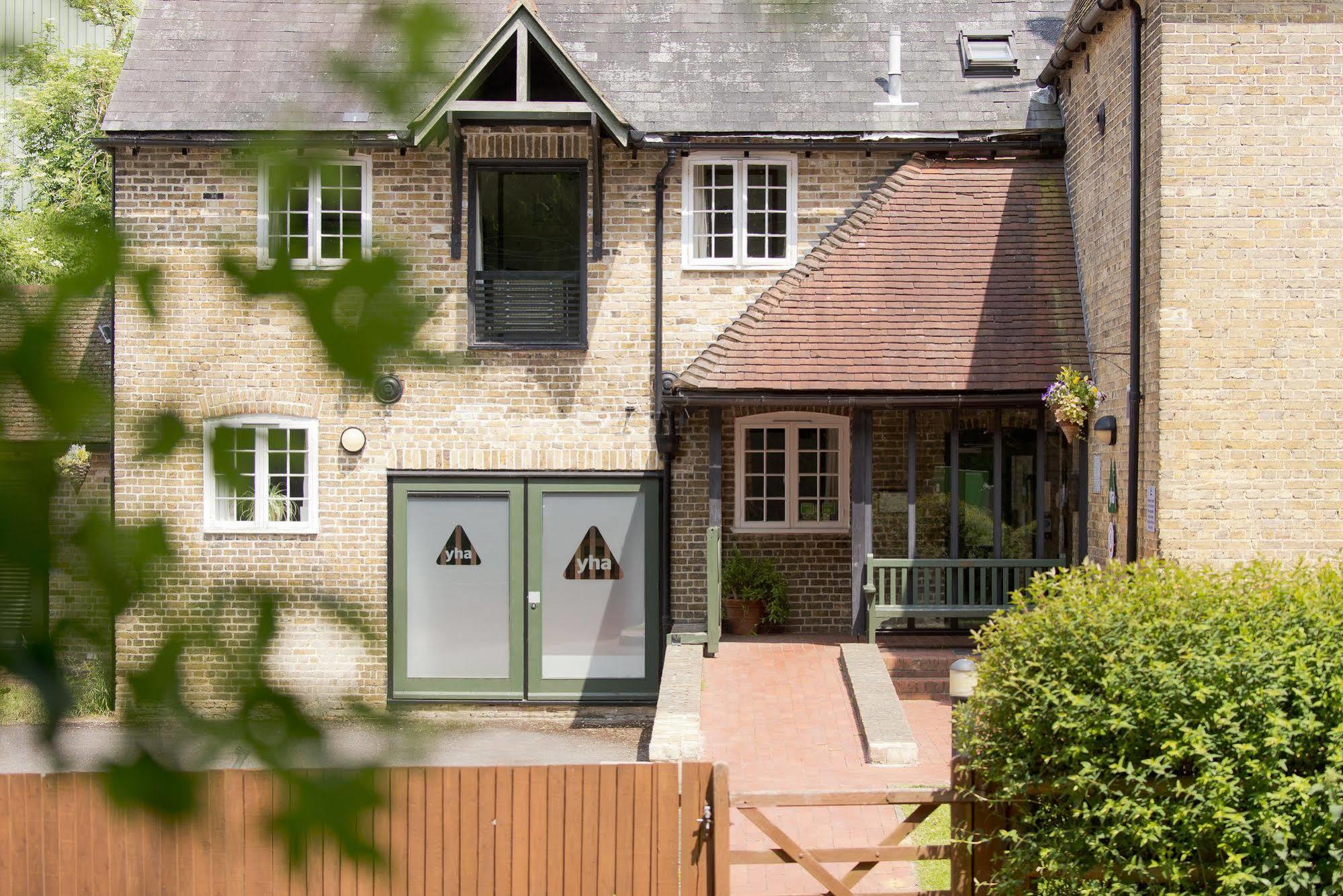 A Pousada Yha Medway Gillingham  Exterior foto