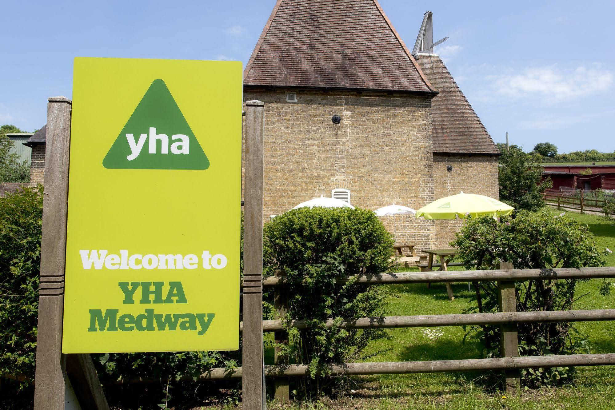 A Pousada Yha Medway Gillingham  Exterior foto